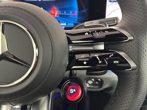 New 2026 Mercedes-Benz GLS 63 AMG 4MATIC image 33