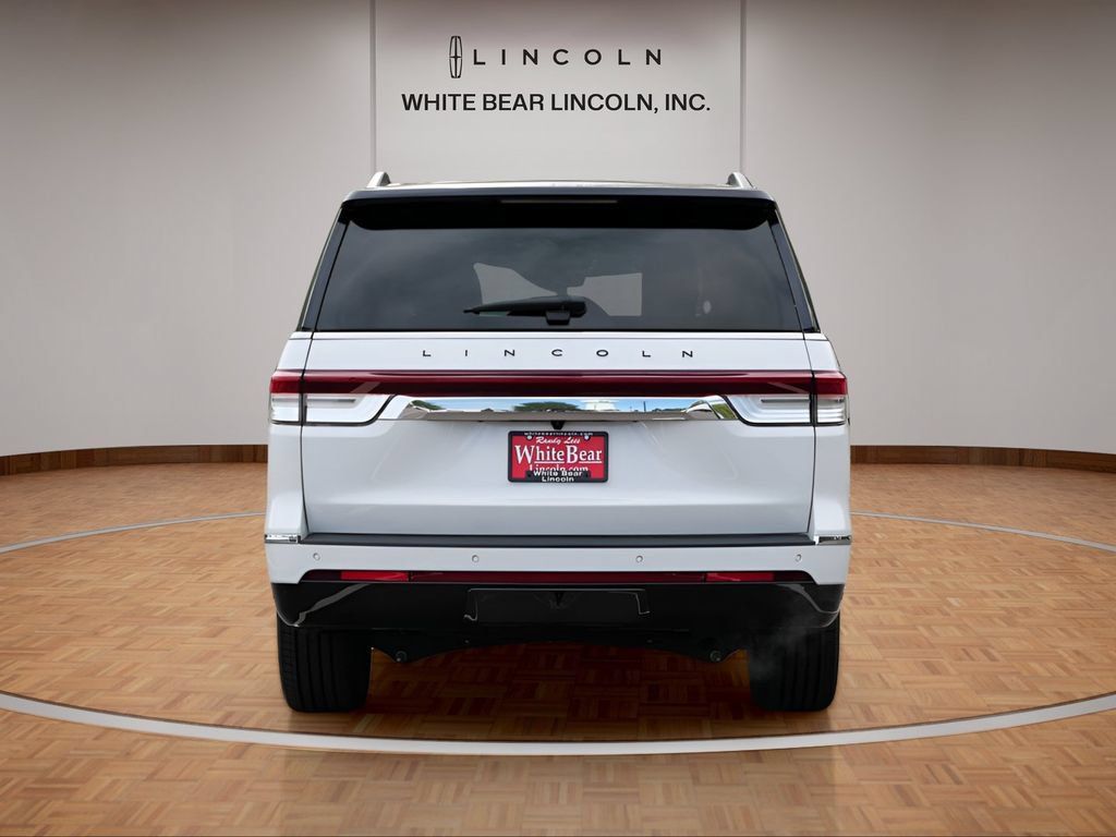 Used 2024 Lincoln Navigator L Black Label AWD/4WD image 6
