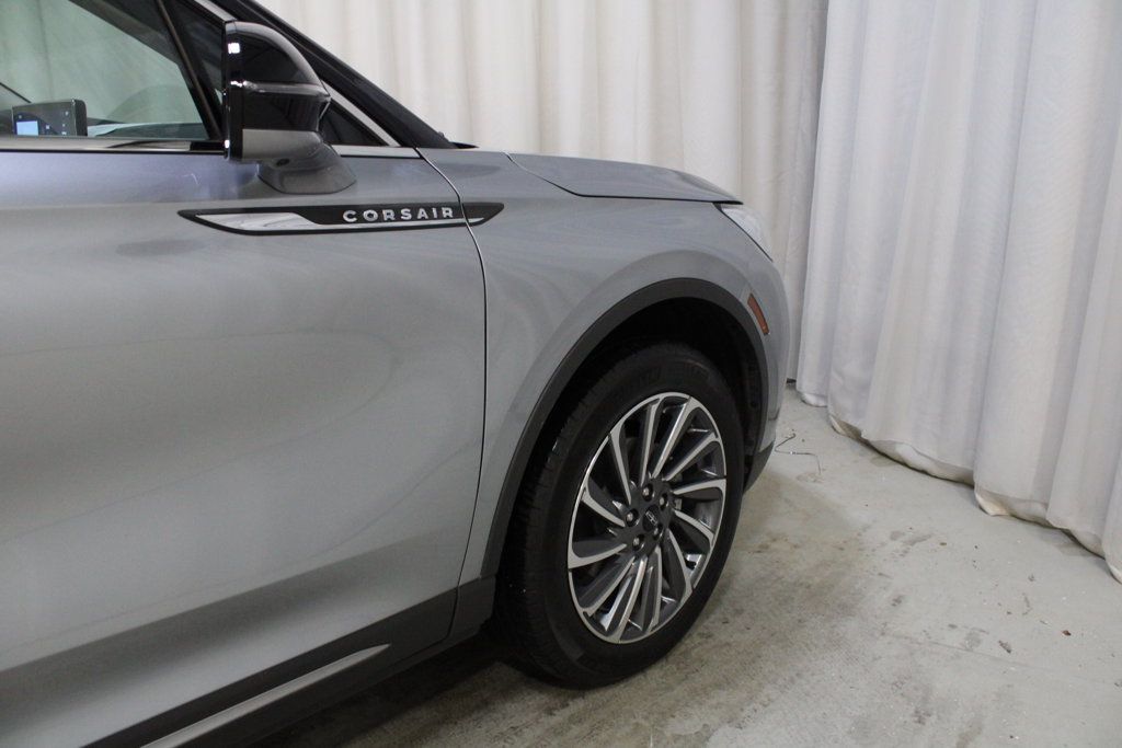 Used 2023 Lincoln Corsair Reserve w/ Equipment Group 201A AWD/4WD image 28