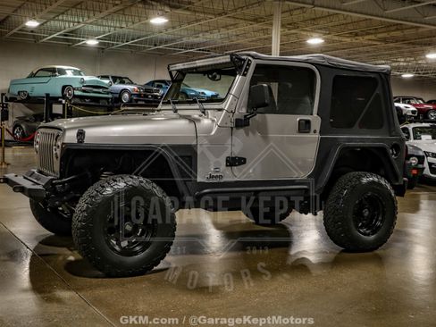 Used 2002 Jeep Wrangler SE AWD/4WD image 4