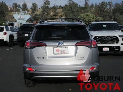 Certified 2017 Toyota RAV4 XLE image 6