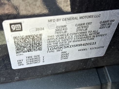 Used 2024 Chevrolet Tahoe Premier AWD/4WD image 38