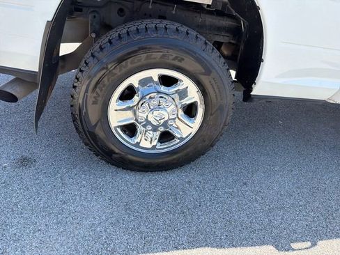Used 2024 RAM 2500 Tradesman w/ Chrome Appearance Group AWD/4WD image 46