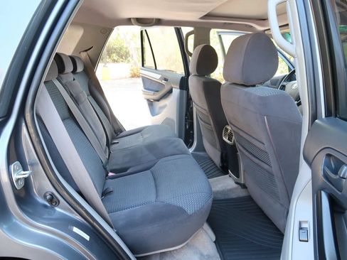 Used 2005 Toyota 4Runner Sport AWD/4WD image 24