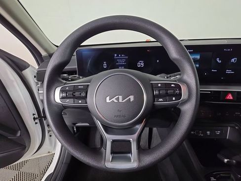 Used 2026 Kia K5 LXS FWD image 27