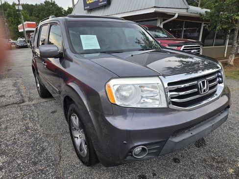 Used 2014 Honda Pilot Touring image 2