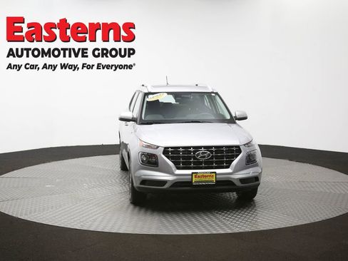 Used 2023 Hyundai Venue SEL image 53