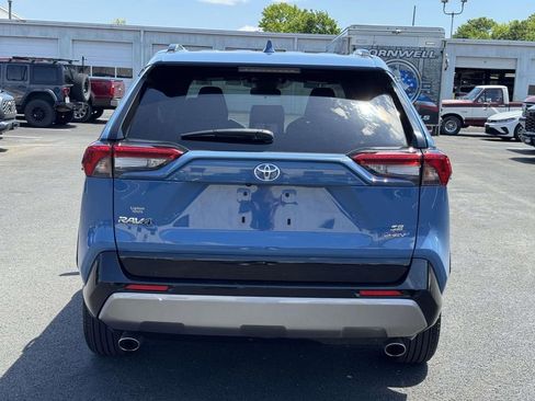 Used 2025 Toyota RAV4 SE AWD/4WD image 21