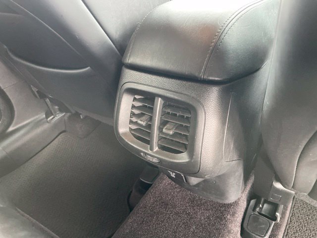 Used 2018 Jeep Cherokee Overland w/ Technology Group AWD/4WD image 53