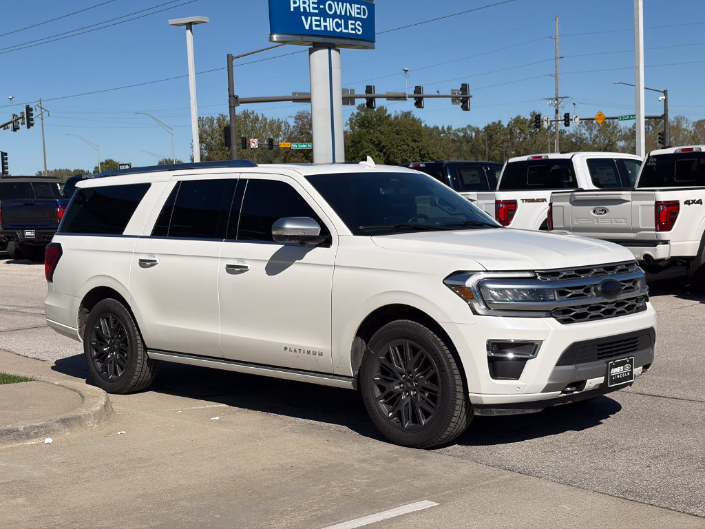 Used 2023 Ford Expedition Max Platinum AWD/4WD image 7