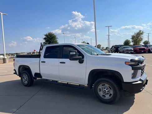 Used 2020 Chevrolet Silverado 2500 W/T w/ WT Convenience Package AWD/4WD image 7