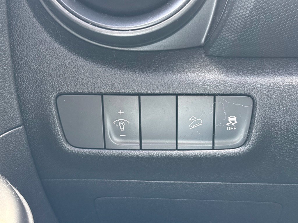 Used 2022 Hyundai Kona N Line w/ Tech Package FWD image 30