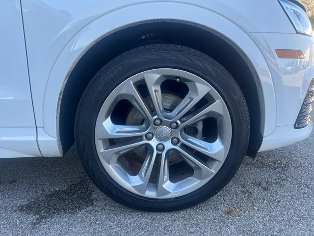 Used 2018 Audi Q3 2.0T Premium Plus w/ Premium Plus Package AWD/4WD image 27