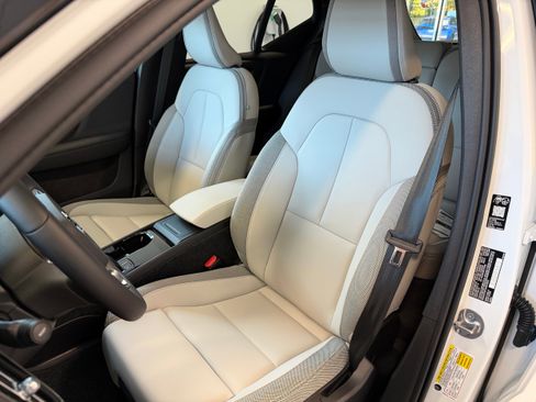 New 2026 Volvo EX40 Plus w/ Climate Package RWD image 16