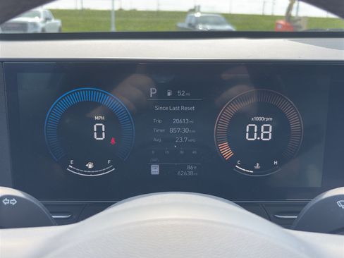Used 2024 Hyundai Kona SEL AWD/4WD image 18
