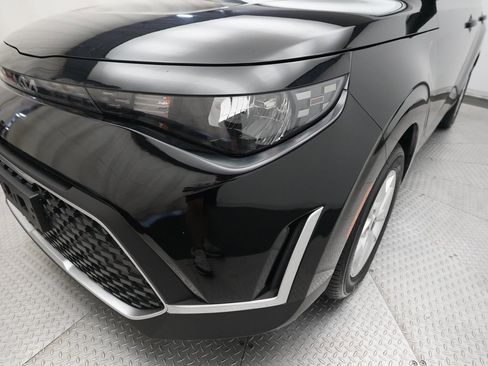 Certified 2023 Kia Soul LX w/ LX Technology Package image 22