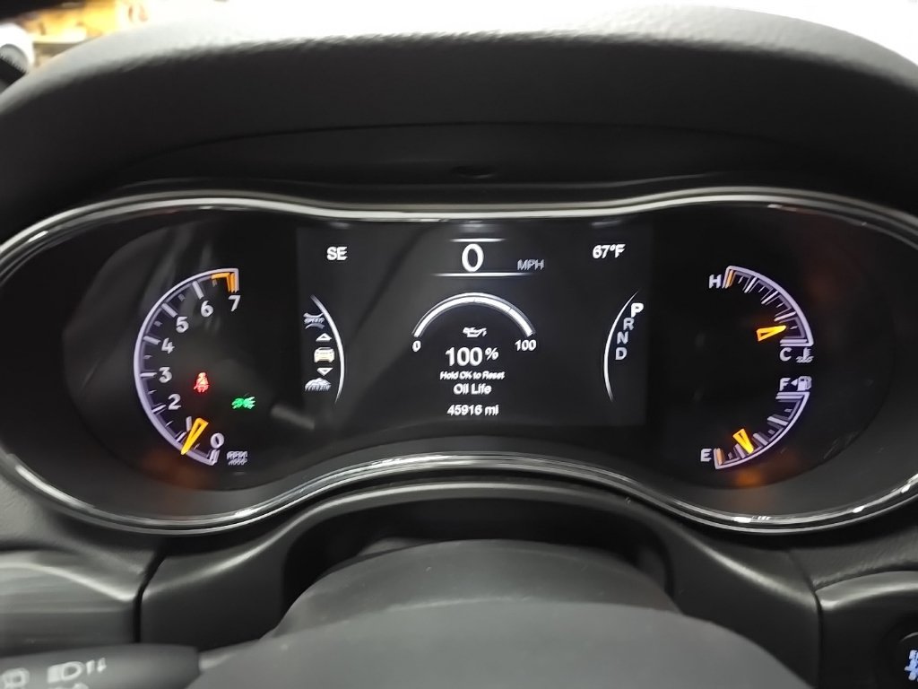 Used 2020 Jeep Grand Cherokee Limited AWD/4WD image 22