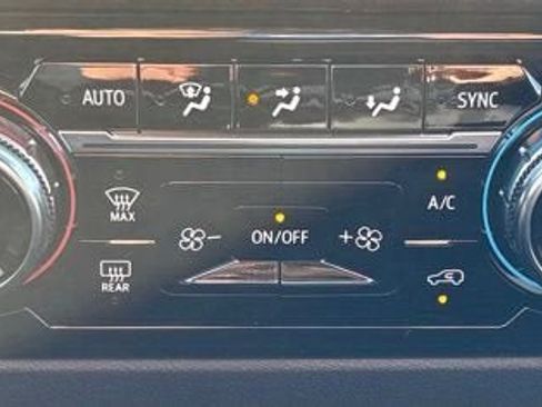 New 2026 GMC Sierra 1500 Elevation image 27