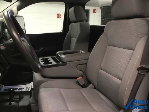 Used 2018 Chevrolet Silverado 3500 W/T w/ Snow Plow Prep Package AWD/4WD image 28