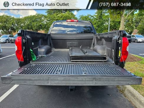 Used 2017 Toyota Tundra SR5 w/ TRD Off Road Package AWD/4WD image 7