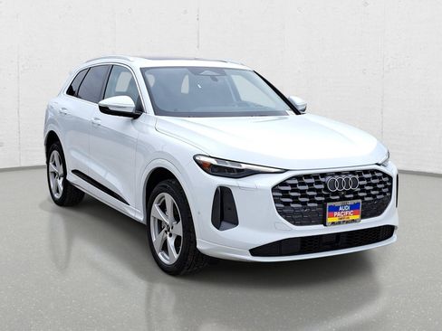New 2026 Audi Q5 Premium Plus AWD/4WD image 3