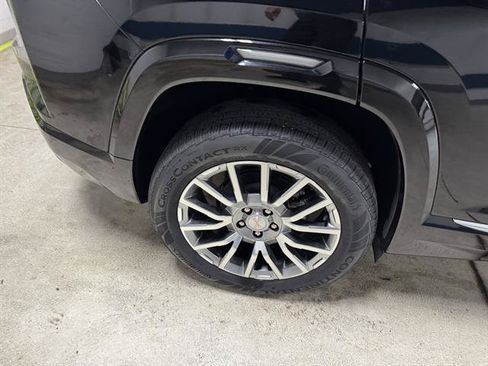 Certified 2026 GMC Terrain Denali w/ LPO, Floor Liner Package AWD/4WD image 8