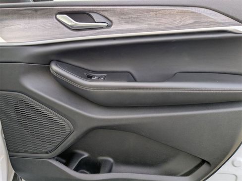 Used 2023 Jeep Grand Cherokee L Limited w/ Trailer Tow Group (B) image 67