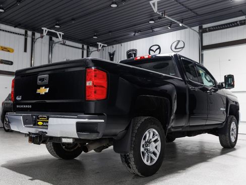 Used 2017 Chevrolet Silverado 2500 LT w/ LT Convenience Package image 6