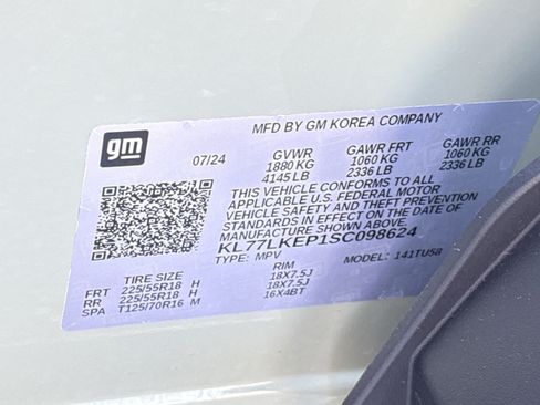 Used 2025 Chevrolet Trax ACTIV w/ Sunroof Package FWD image 28