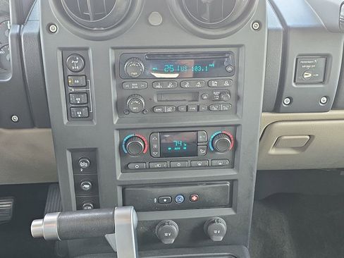 Used 2005 HUMMER H2 AWD/4WD image 21