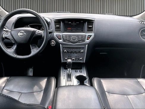 Used 2017 Nissan Pathfinder SL w/ SL Premium Package AWD/4WD image 17