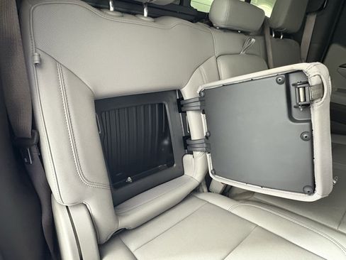 Used 2024 GMC Sierra 1500 SLT w/ SLT Premium Plus Package image 47