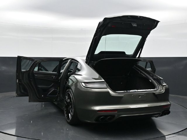Used 2023 Porsche Panamera GTS AWD/4WD image 56