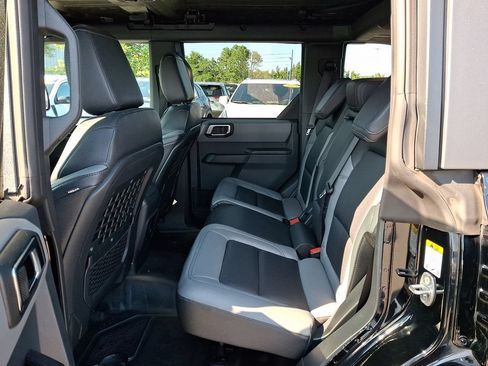Used 2024 Ford Bronco Big Bend AWD/4WD image 11
