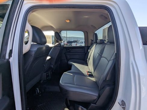 Used 2020 RAM 5500 Tradesman w/ Chrome Appearance Group image 15