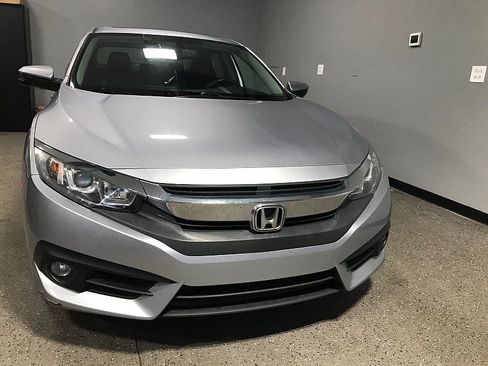 Used 2016 Honda Civic EX-L image 8