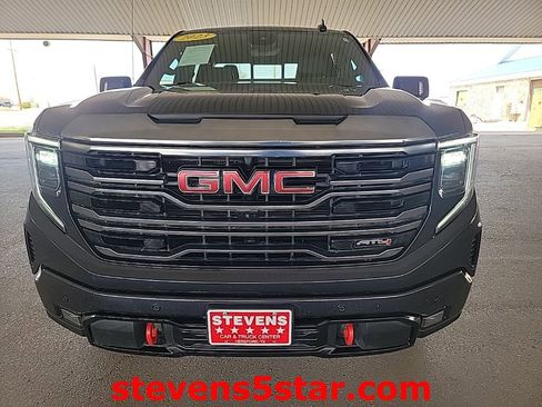Used 2023 GMC Sierra 1500 AT4 w/ AT4 Premium Package image 5