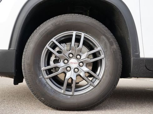 Certified 2025 GMC Acadia Elevation image 33