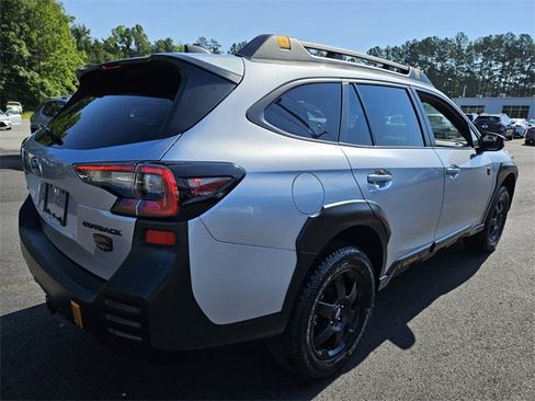 Certified 2025 Subaru Outback Wilderness image 7