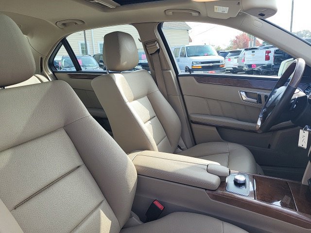 Used 2012 Mercedes-Benz E 350 BlueTEC Sedan image 25