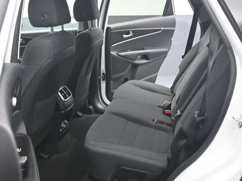 Used 2019 Kia Sorento FWD w/ LX Convenience Package image 13