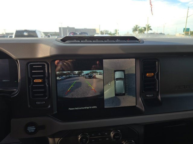 Used 2023 Ford Bronco Badlands AWD/4WD image 19