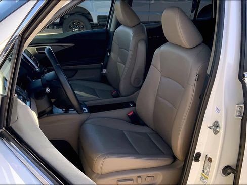 Used 2016 Honda Pilot EX-L image 7