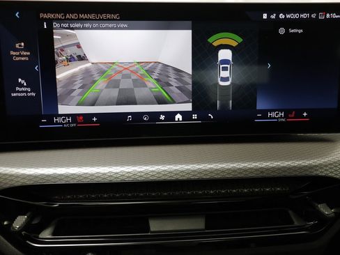 New 2026 BMW 330i xDrive 330i xDrive w/ Convenience Package image 10