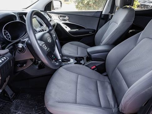 Used 2018 Hyundai Santa Fe Sport w/ 2.4L Value Package 02 FWD image 17