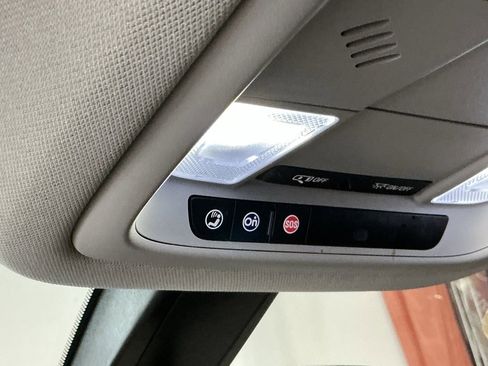 Used 2019 GMC Acadia SLE w/ LPO, Floor Liner Package image 9