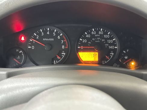 Used 2019 Nissan Frontier SV RWD image 12