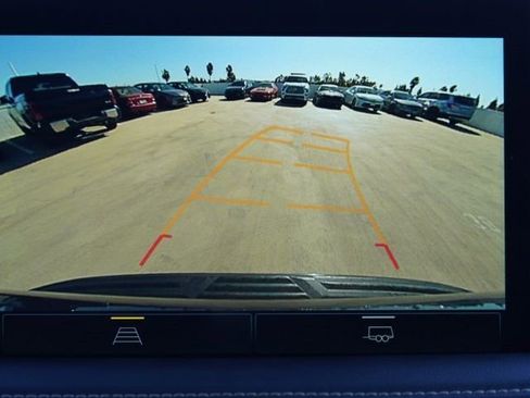 Used 2023 Chevrolet Suburban Premier image 26