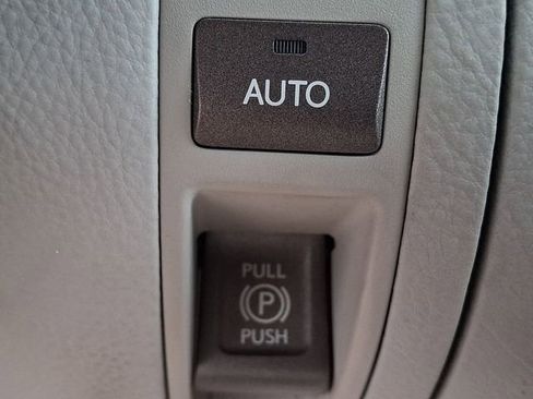 Used 2007 Lexus LS 460 image 18