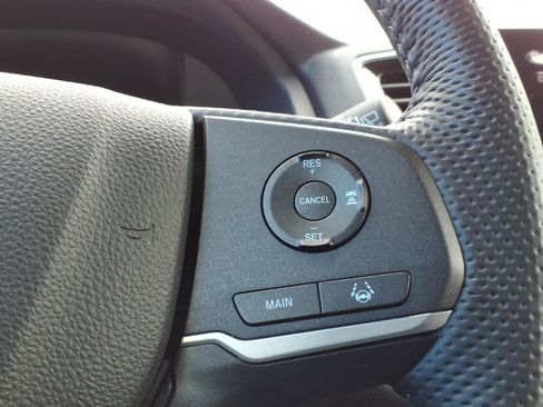 Certified 2025 Honda Passport EX-L image 25